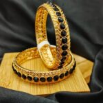 Color Bloom Gold Handcuff