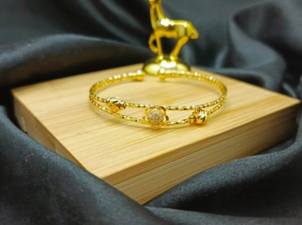 Golden Petal Handcuff – by BrilliaGems